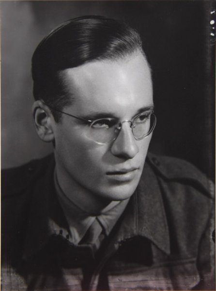 Untitled (portrait of a Belgian officer in glasses)