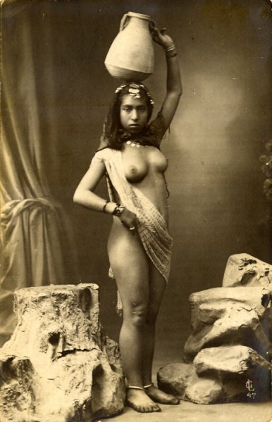 Nude Arab girl with a pot 